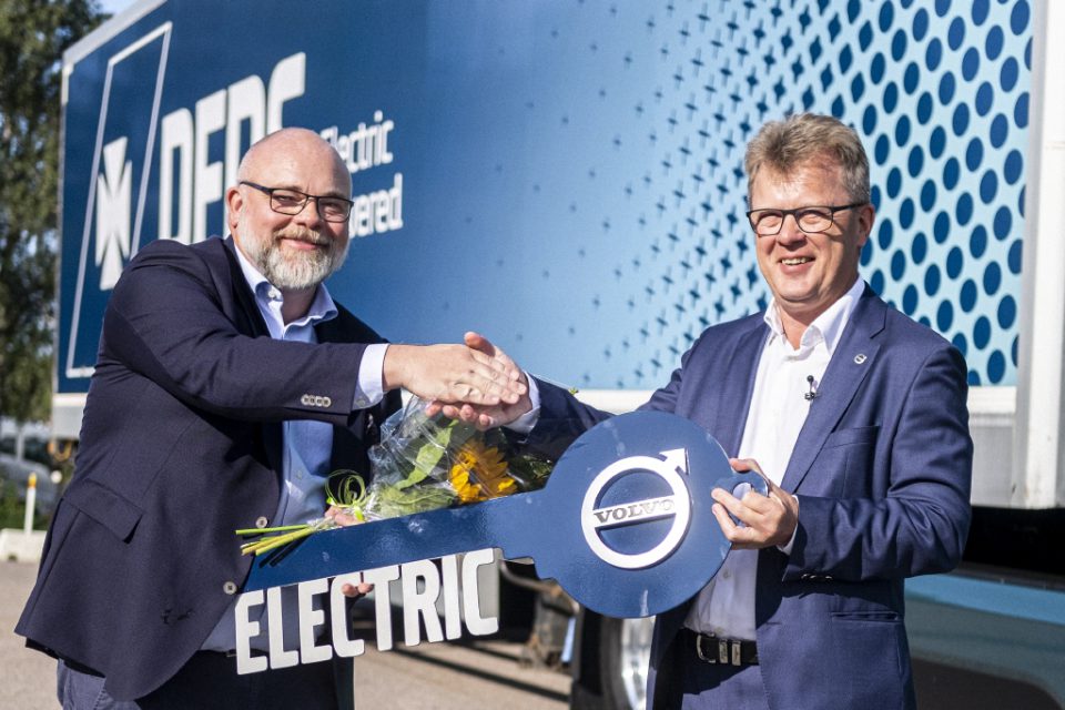volvo electric trucks