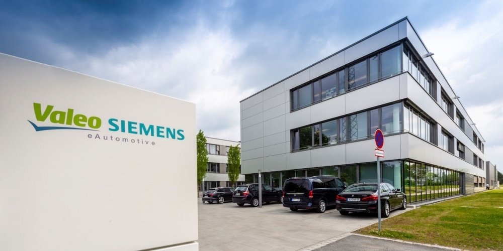 Valeo acquires Siemens' stake in Valeo Siemens eAutomotive. That's the end  of a joint venture