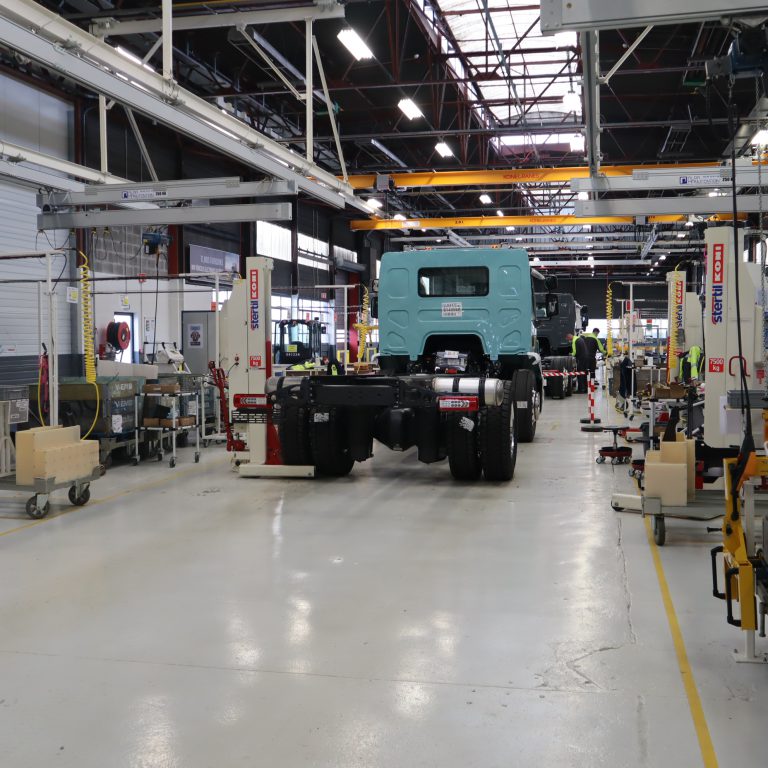 Renault Trucks plant in BlainvillesurOrne celebrates one thousand etrucks produced