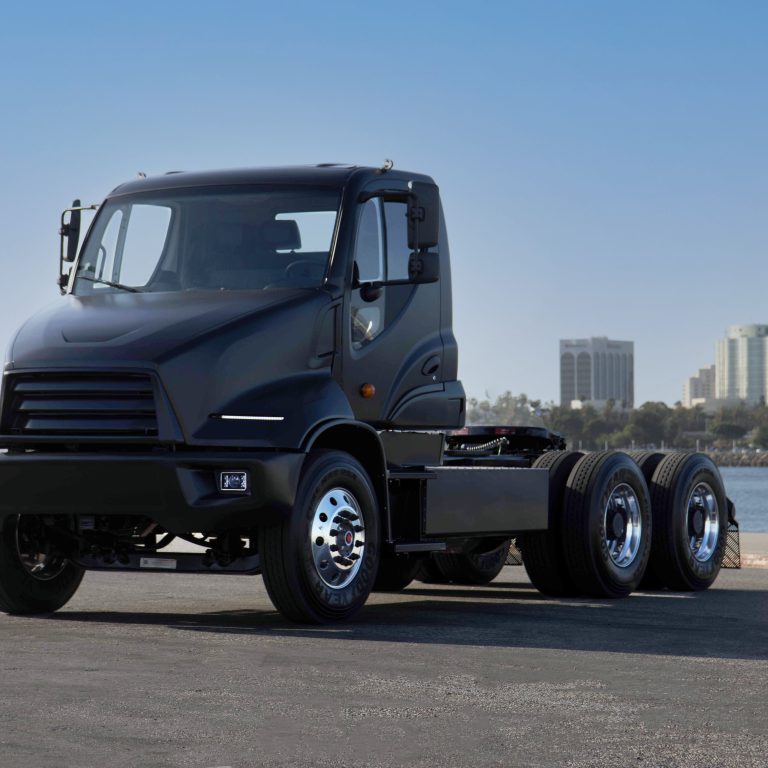 Xos launched two new Class 6 to Class 8 e-truck models and announces ...