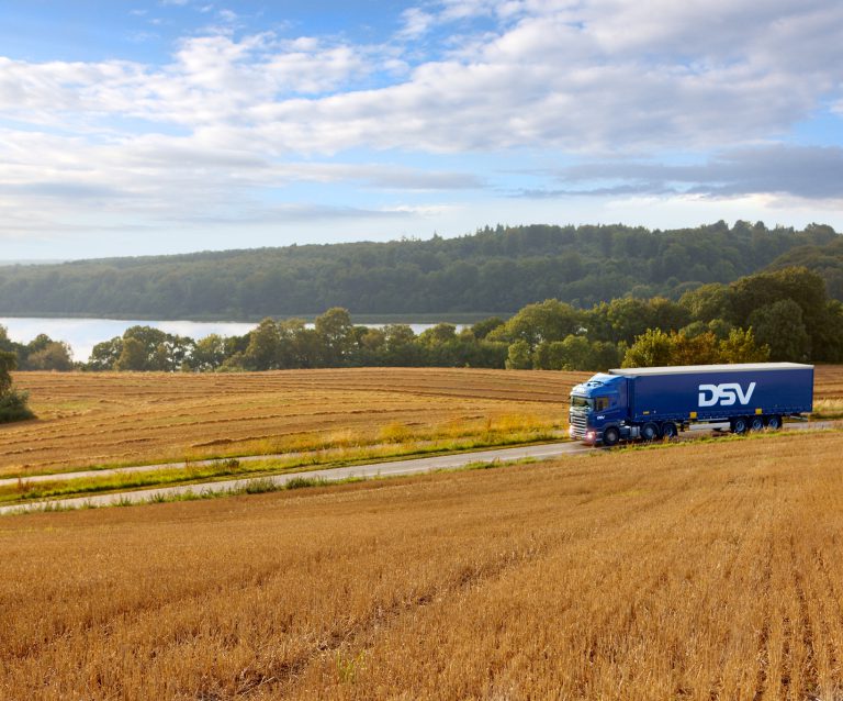 ZF and Danish transport company DSV sign longterm agreement on fleet