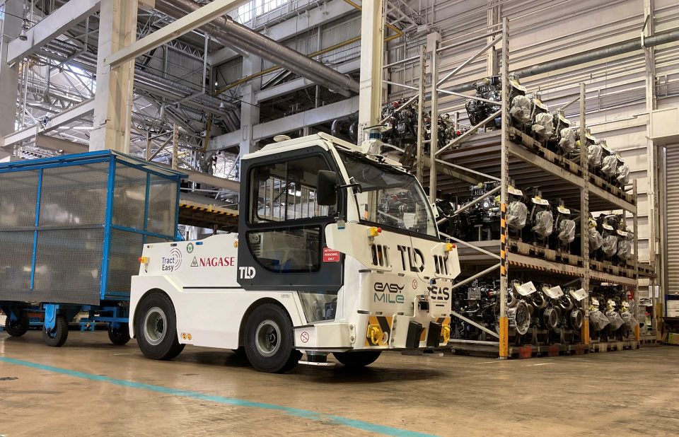Mitsubishi FUSO trials driverless tow tractor, together with