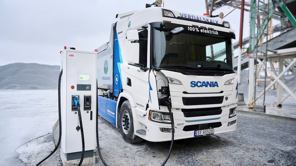 ABB_E-mobility_charging_a_Scania_truck