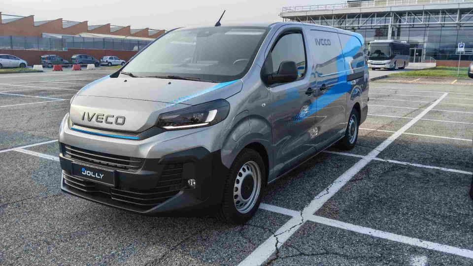 iveco-elettrici-1-960x540.jpg